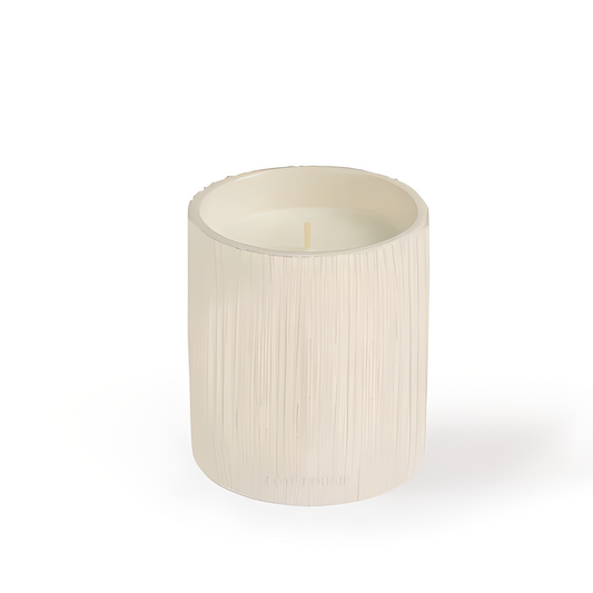 Bougie striée blanche – Déco minimaliste