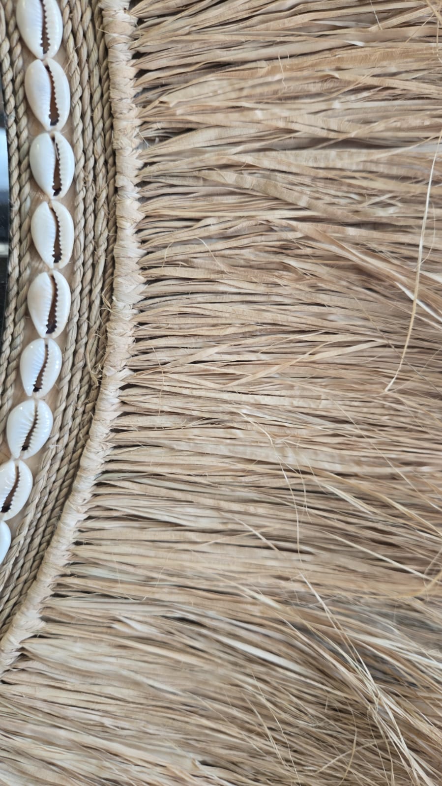 Miroir bohème en raphia naturel fait main à Bali