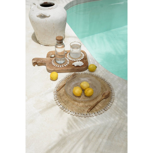 Set de table en rotin et coquillages
