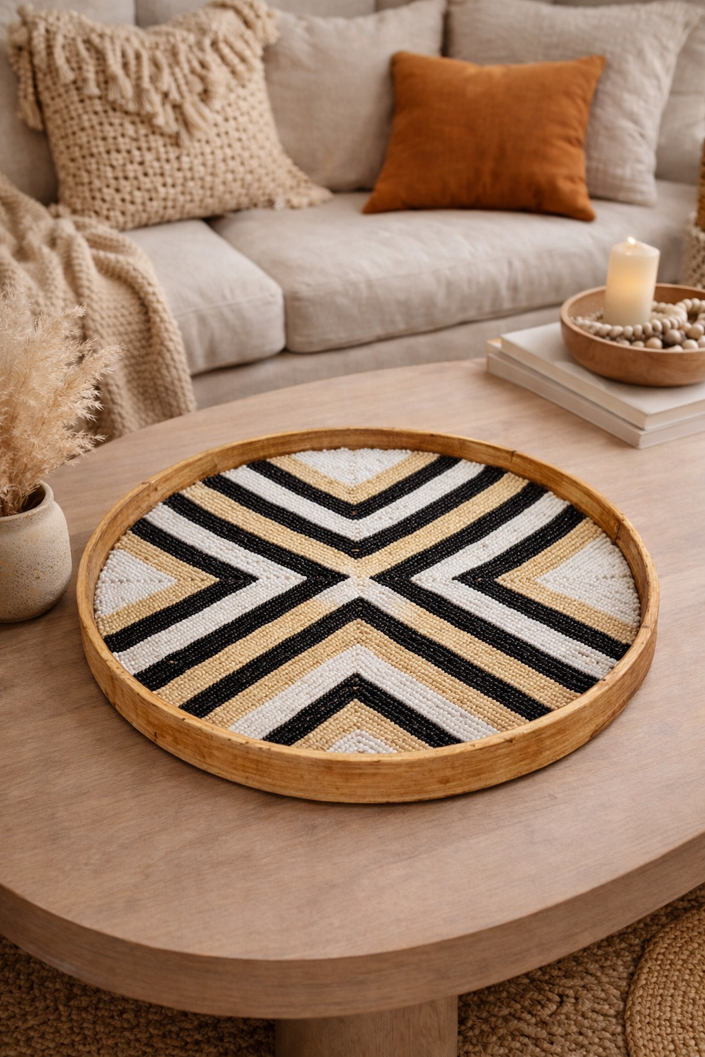 Plateau en bambou perlé – Motif graphique