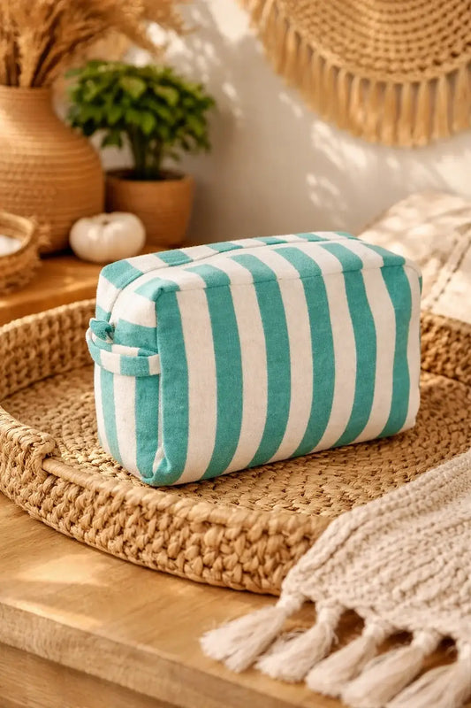 Trousse de toilette turquoise et blanc