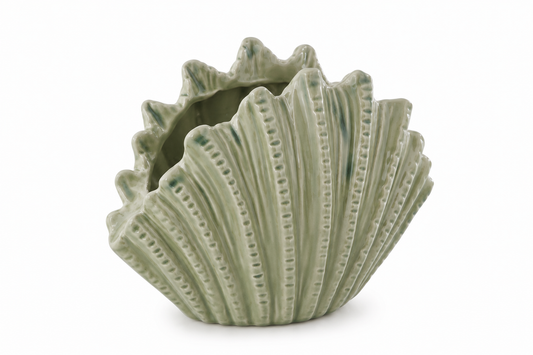Vase coquillage décoratif en grès vert olive