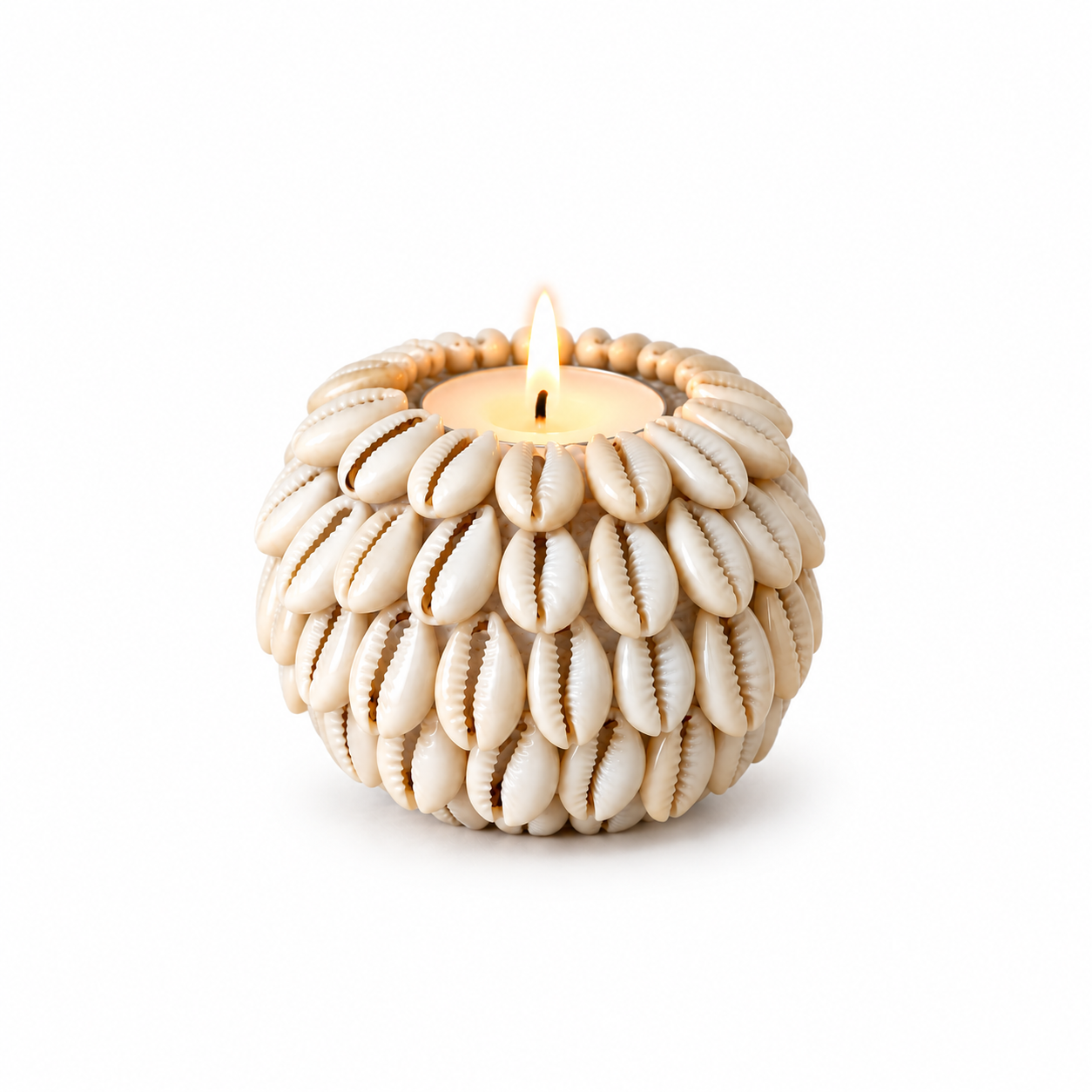 Bougeoir en coquillages cauris 