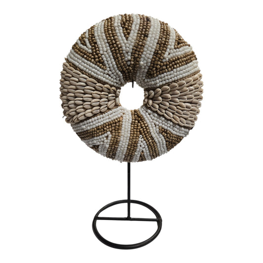 Ornement en coquillages & perles beiges et blanches 