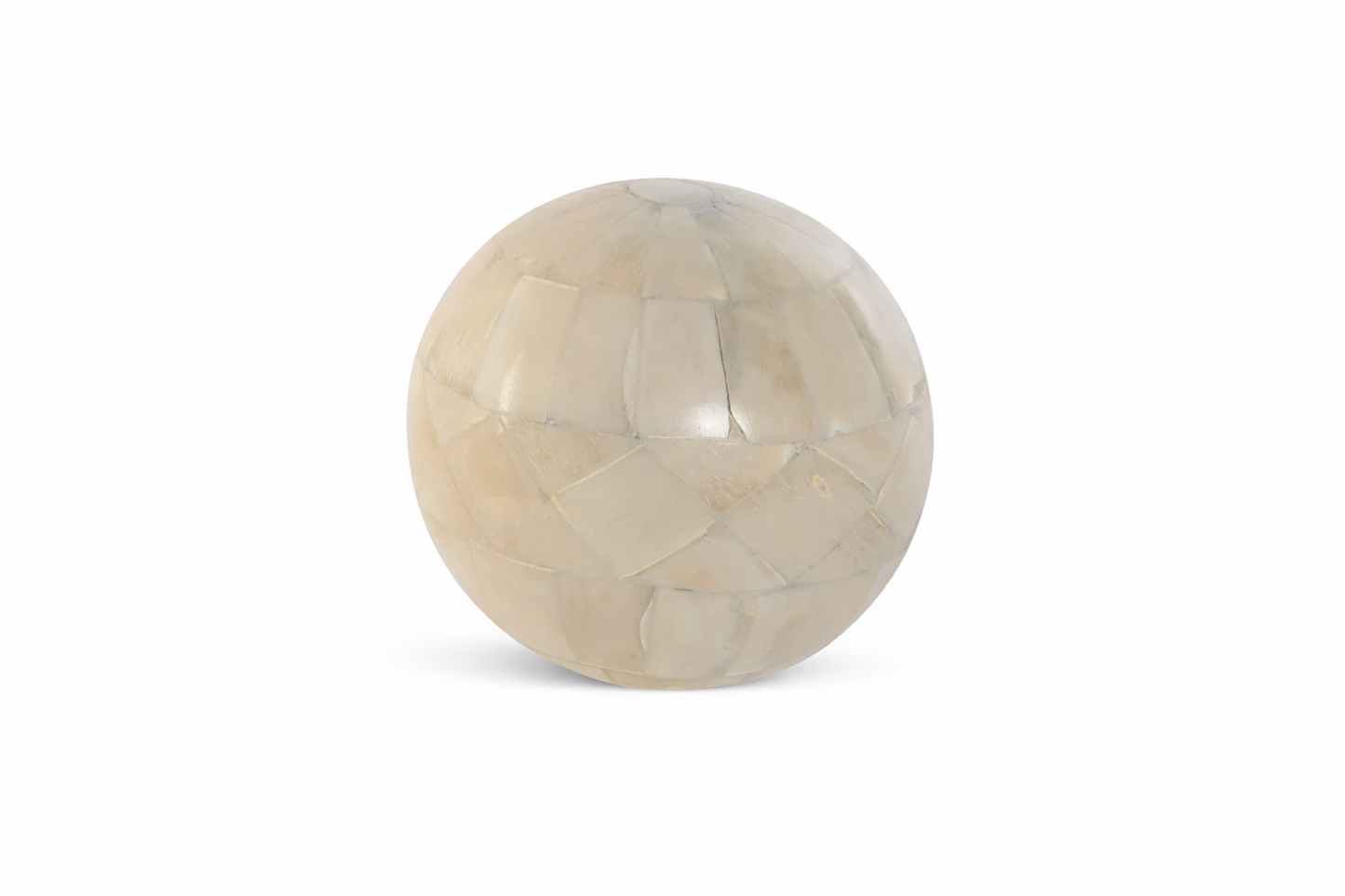 Boule décorative en bois de manguier et coquillage