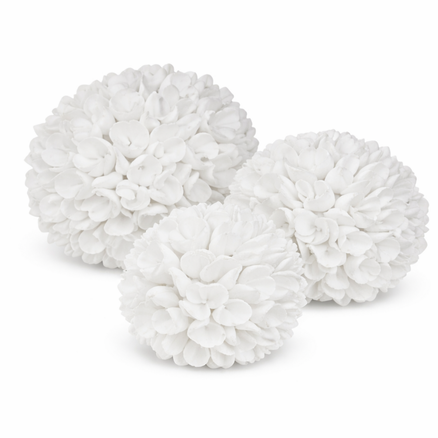 Boules décoratives en coquillages blancs structurés pour décoration bohème