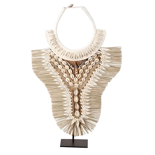 Collier décoratif en coquillages sur socle grand modèle balinais