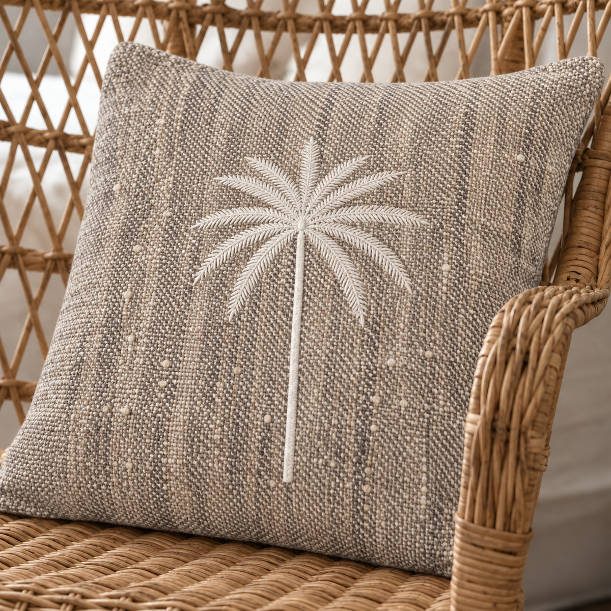 Coussin bohème palmier blanc brodé 40x40