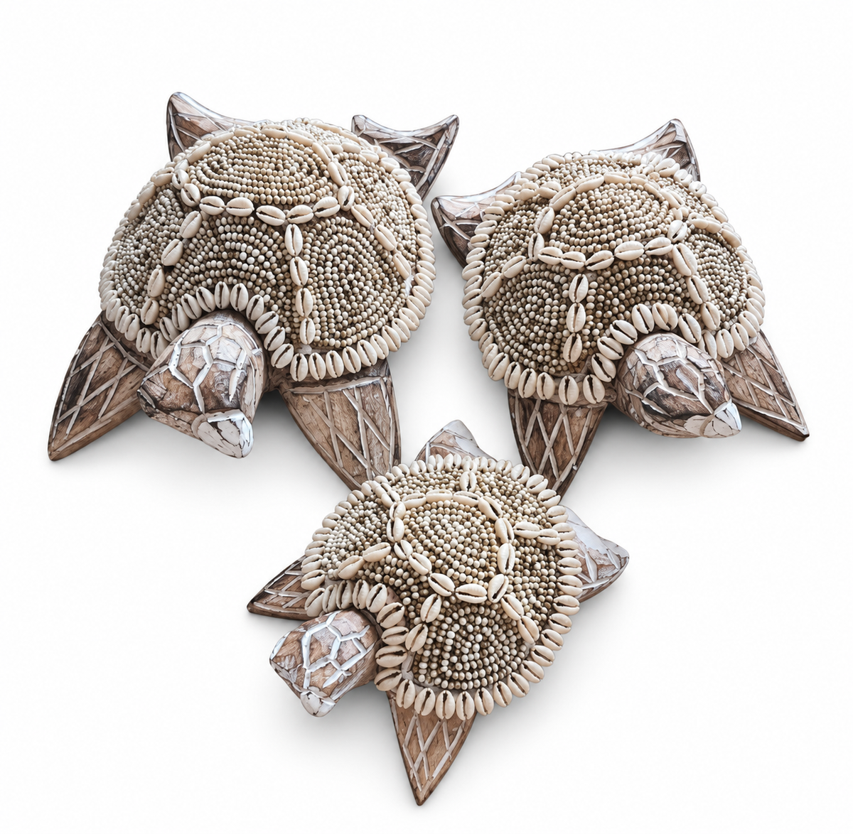 Tortue décorative en bois beige, perles & coquillages 